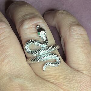 The Green Eyed Serpent Ring in 925 silver